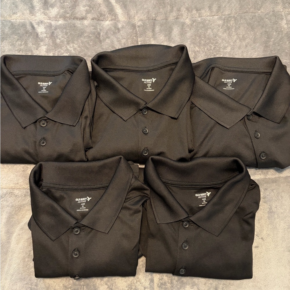 Pack of Five Old Navy Men's Modern Black Polo Shirts - Picture 2 of 3